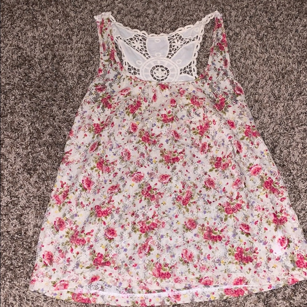 Forever 21 Lace Flower Tank